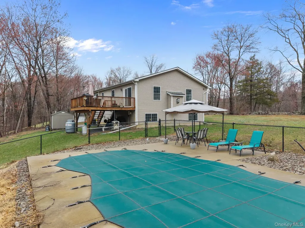 69 Ridge Road Wallkill NY 12589