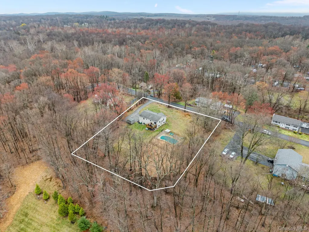 69 Ridge Road Wallkill NY 12589