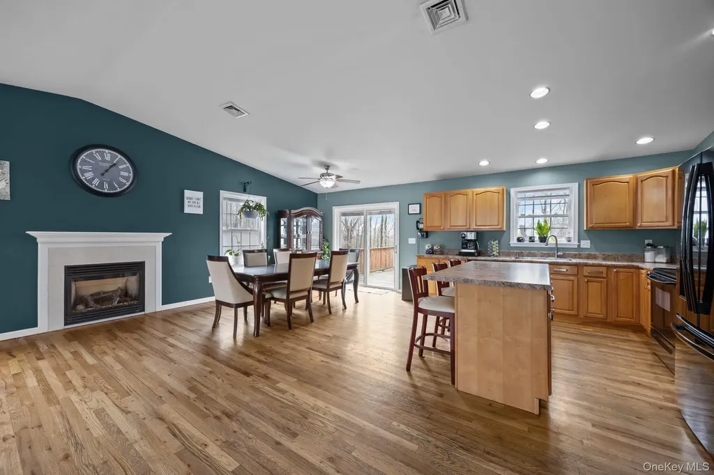 69 Ridge Road Wallkill NY 12589