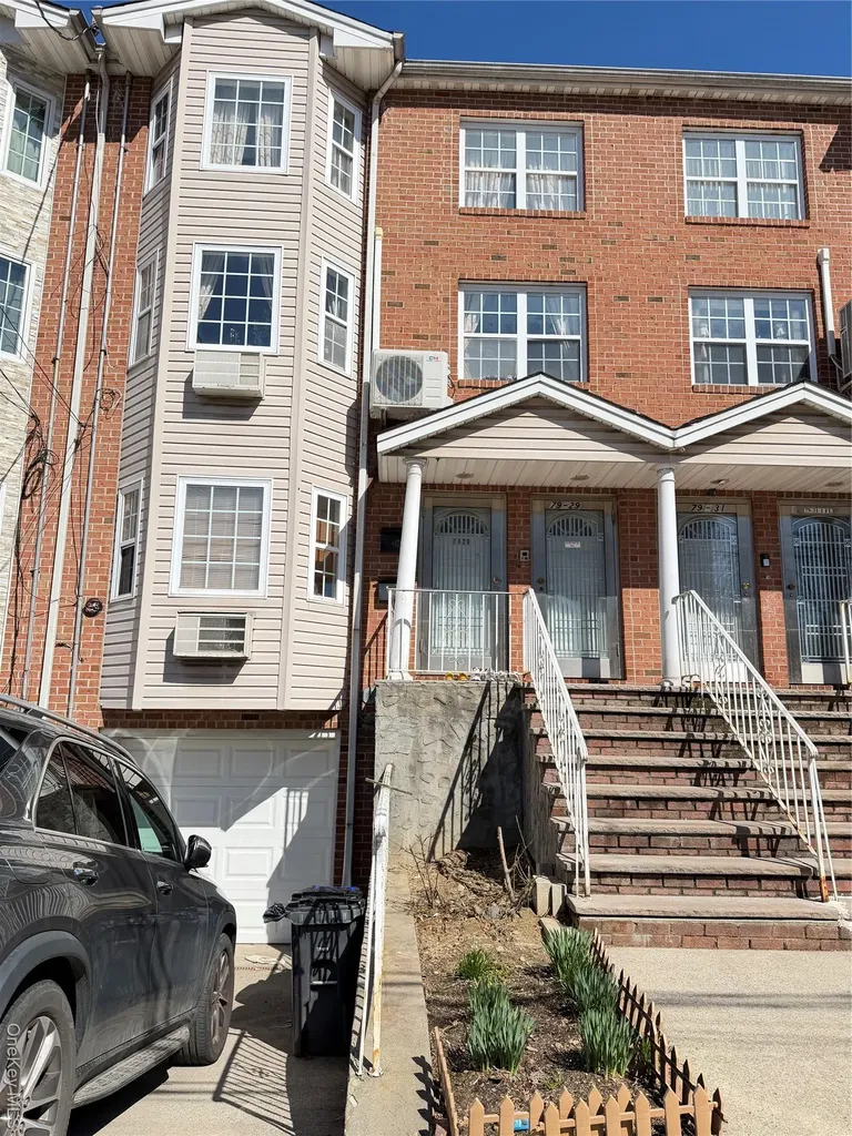 7929 153rd Street Flushing NY 11367