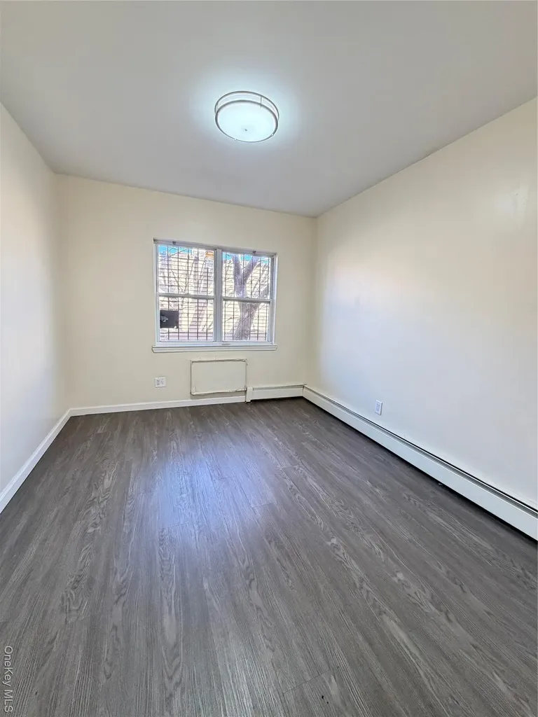 7929 153rd Street Flushing NY 11367