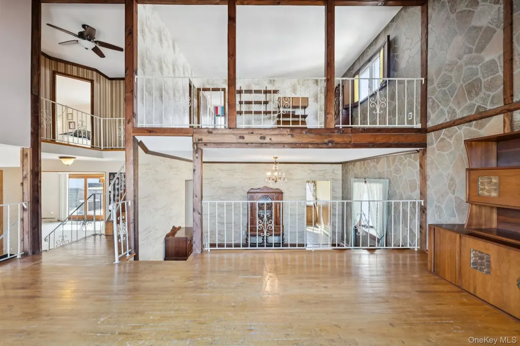 39 Cherry Street Selden NY 11784