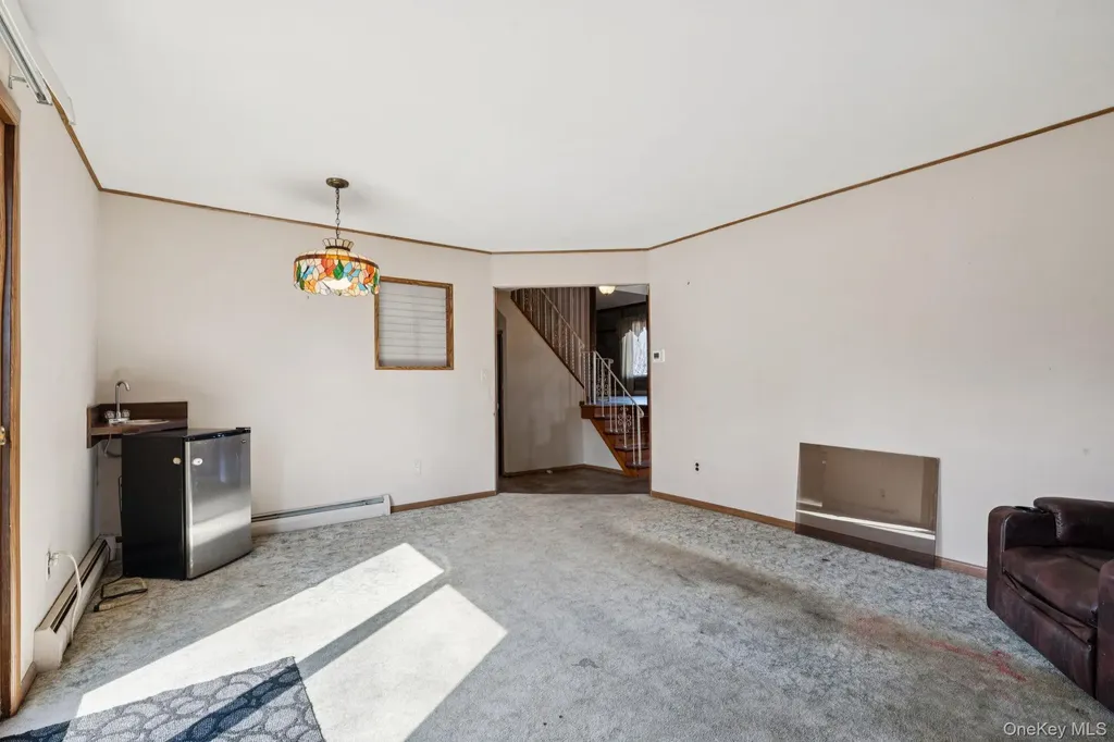 39 Cherry Street Selden NY 11784