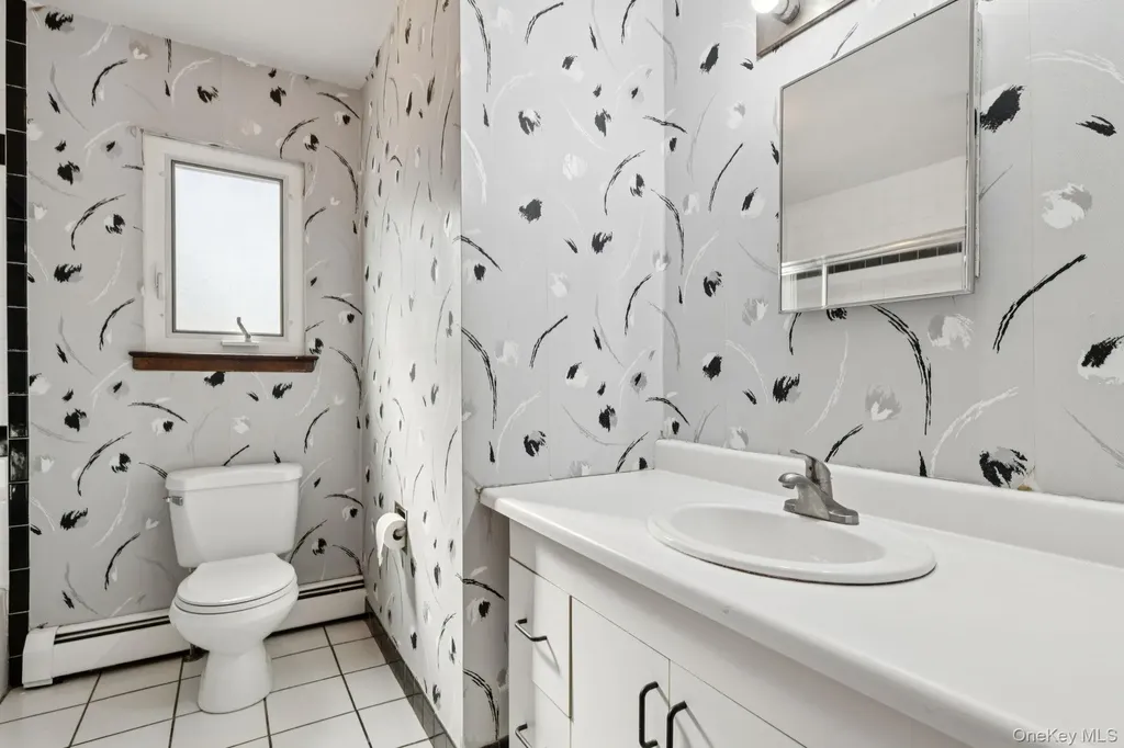 39 Cherry Street Selden NY 11784