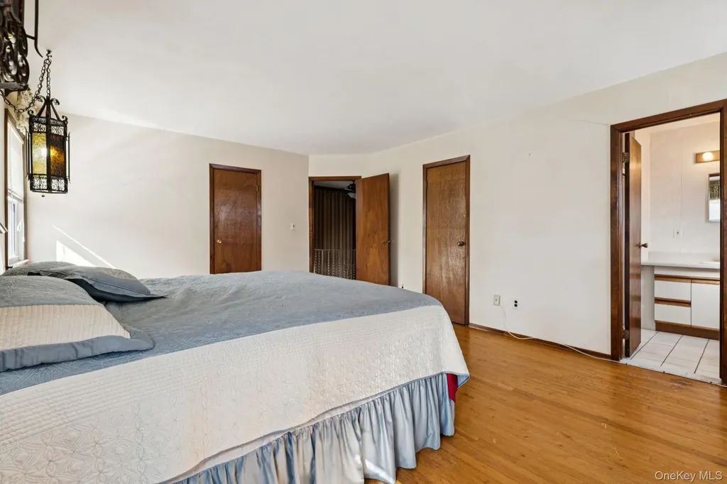 39 Cherry Street Selden NY 11784