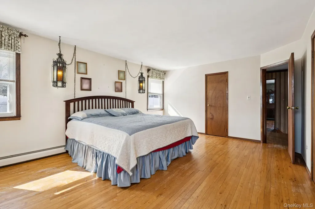 39 Cherry Street Selden NY 11784