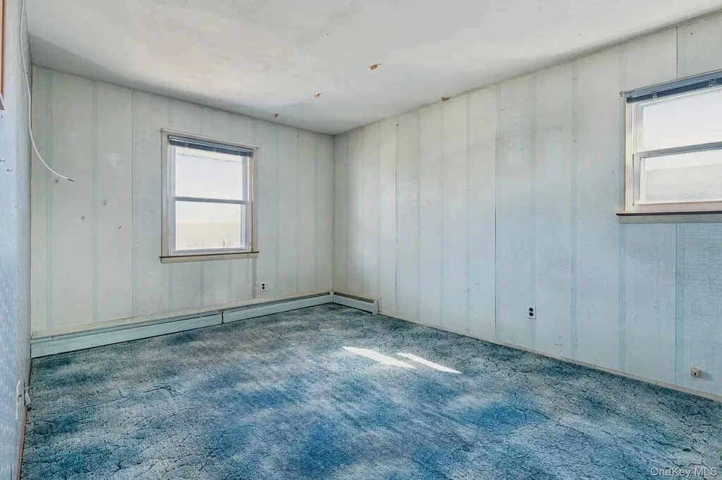 39 Cherry Street Selden NY 11784