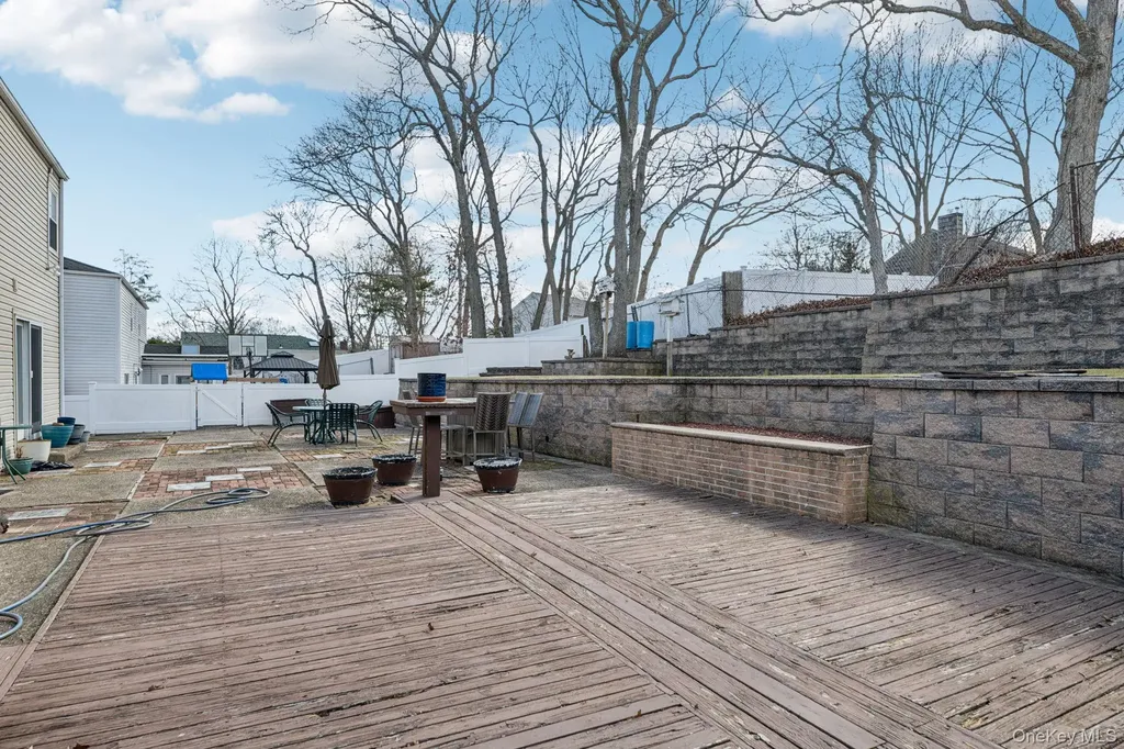 39 Cherry Street Selden NY 11784