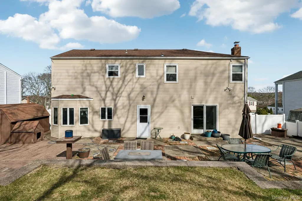39 Cherry Street Selden NY 11784