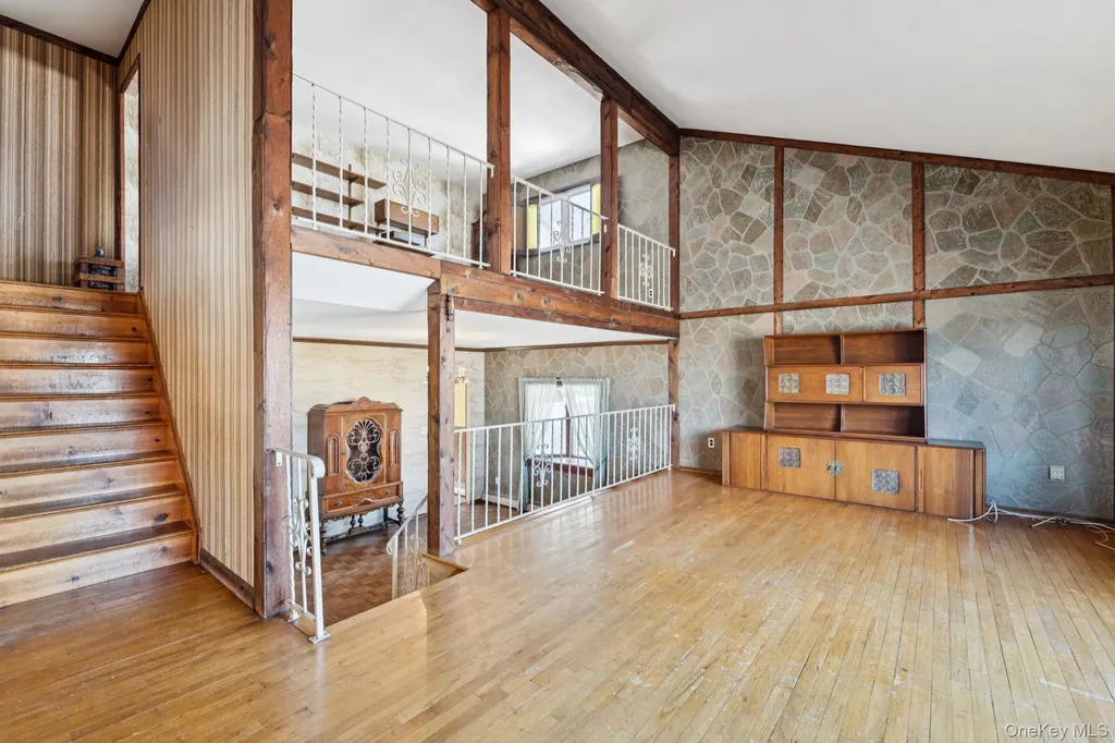 39 Cherry Street Selden NY 11784