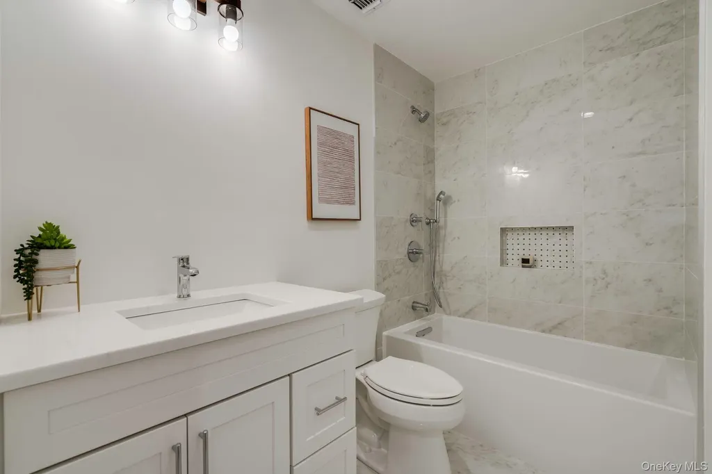 2790 Stanley Road Mattituck NY 11952