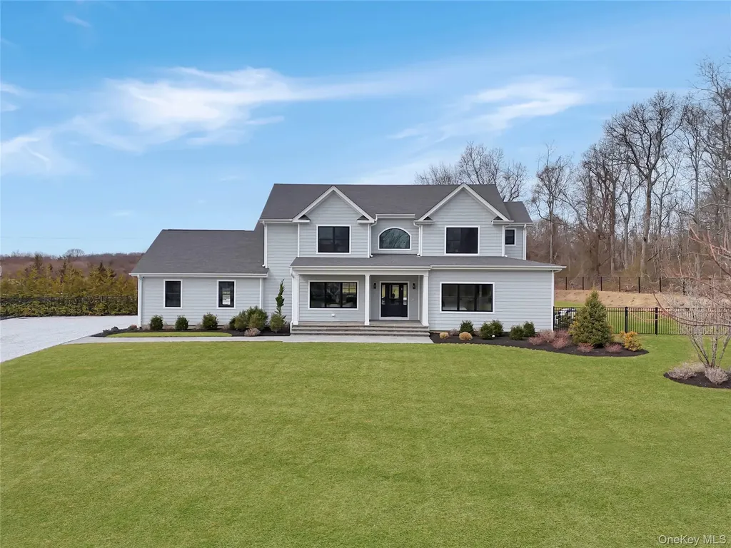 2790 Stanley Road Mattituck NY 11952