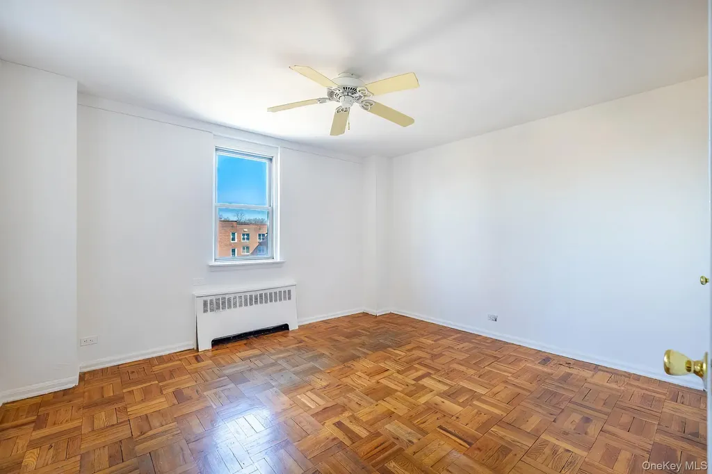 80 Knolls Crescent Bronx NY 10463