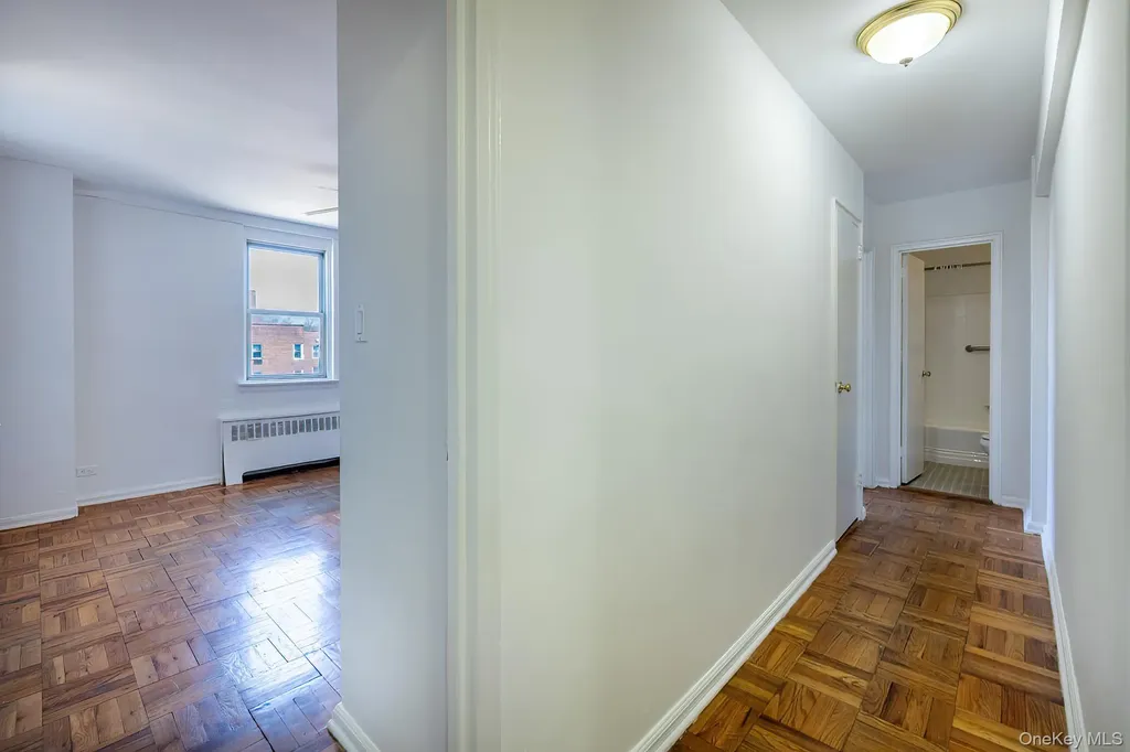 80 Knolls Crescent Bronx NY 10463