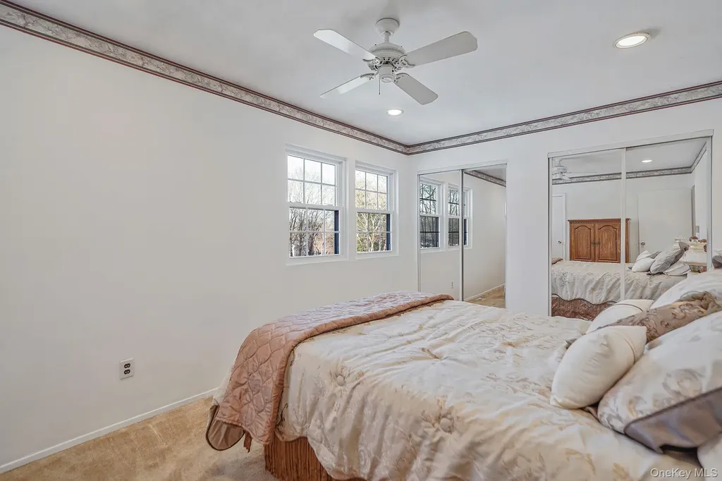 8 Huntington Commons Yaphank NY 11980