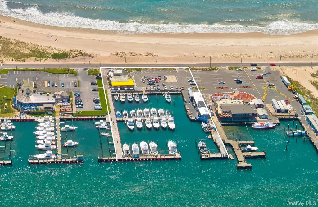 369 Dune Road Hampton Bays NY 11946