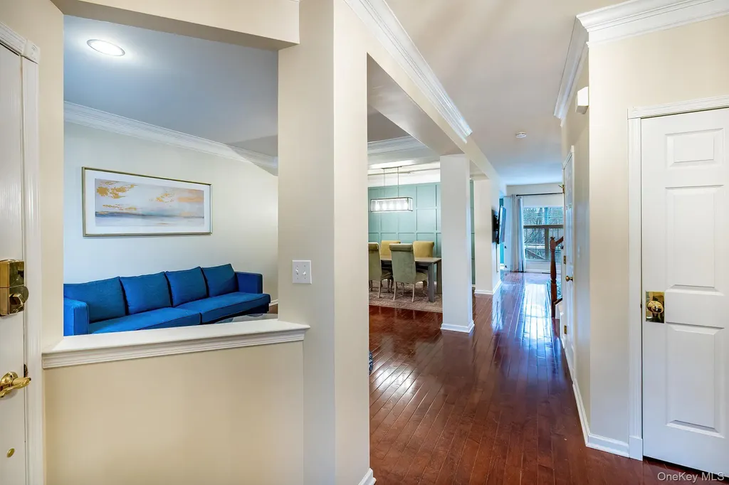 811 Huntington Drive Fishkill NY 12524