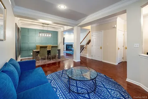 811 Huntington Drive Fishkill NY 12524