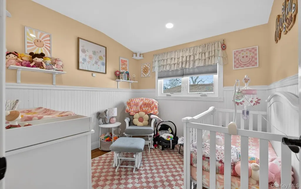 8 Duane Drive Ronkonkoma NY 11779