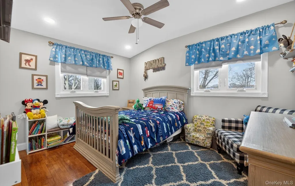 8 Duane Drive Ronkonkoma NY 11779
