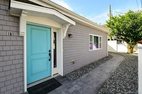 16 Clark Place Mahopac NY 10541