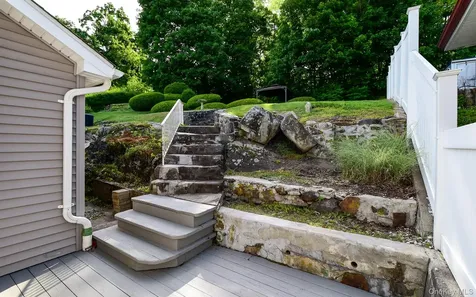 16 Clark Place Mahopac NY 10541