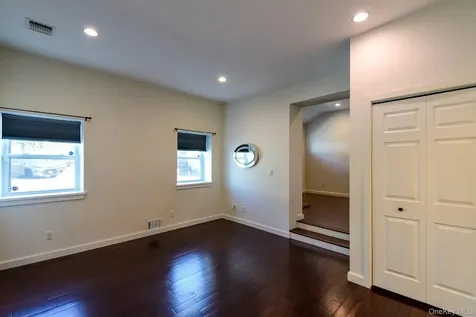 16 Clark Place Mahopac NY 10541