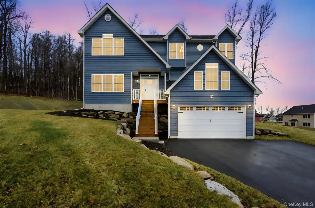 16 Mcdonald Court Cornwall NY 12553