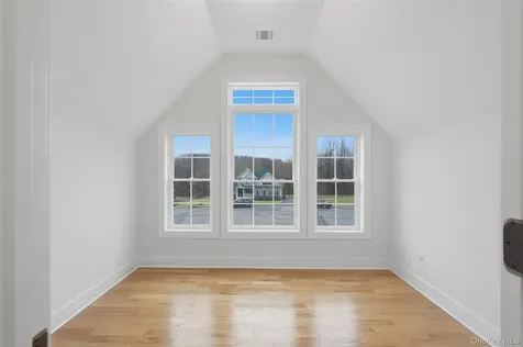 16 Mcdonald Court Cornwall NY 12553