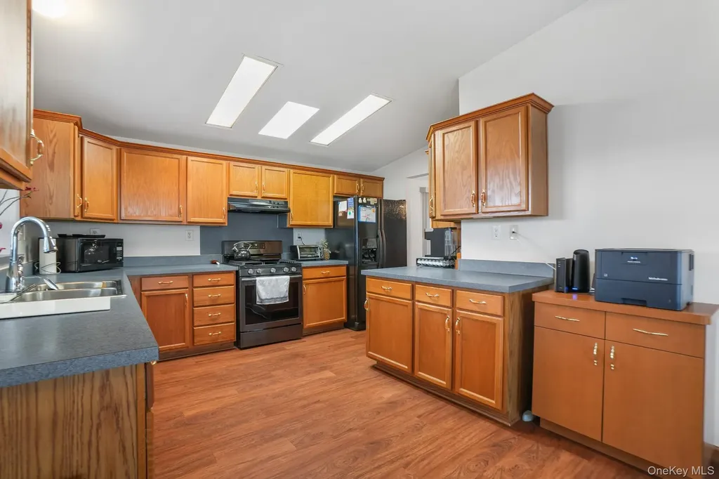 103 Vero Drive Poughkeepsie NY 12603
