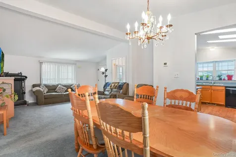 103 Vero Drive Poughkeepsie NY 12603