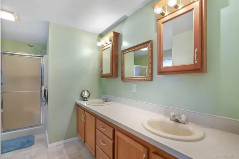 103 Vero Drive Poughkeepsie NY 12603