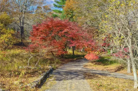 115 Old Roaring Brook Road Mount Kisco NY 10549