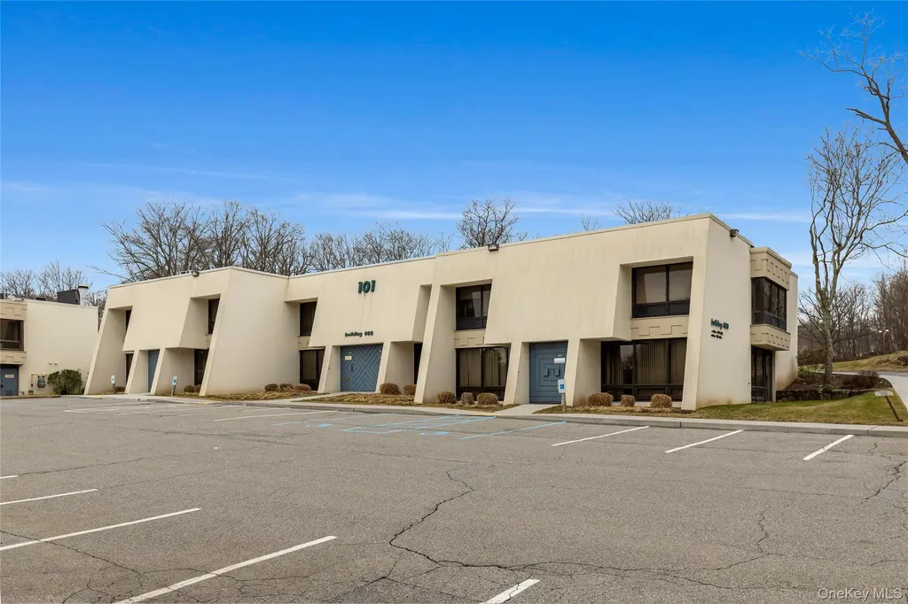 101 S Bedford Road Mount Kisco NY 10549