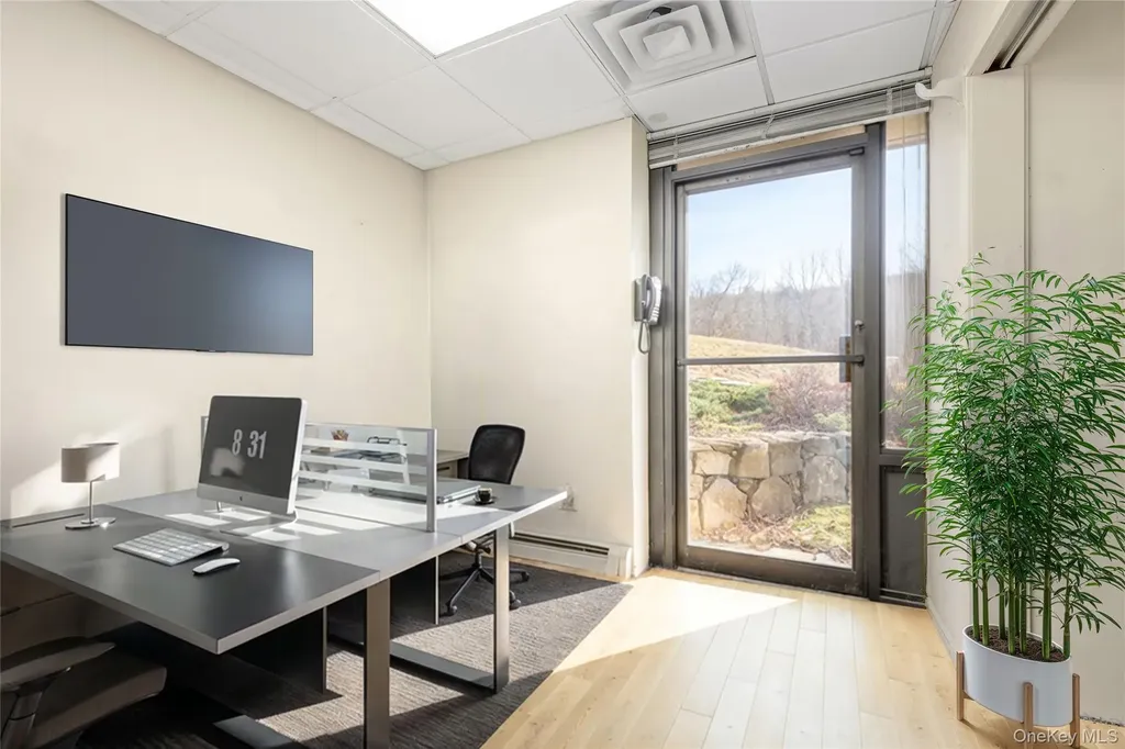 101 S Bedford Road Mount Kisco NY 10549