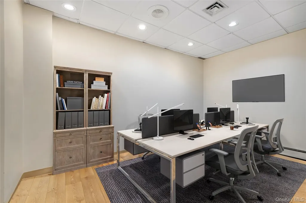 101 S Bedford Road Mount Kisco NY 10549