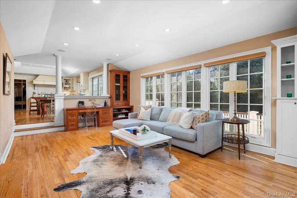 76 Shore Drive Larchmont NY 10538