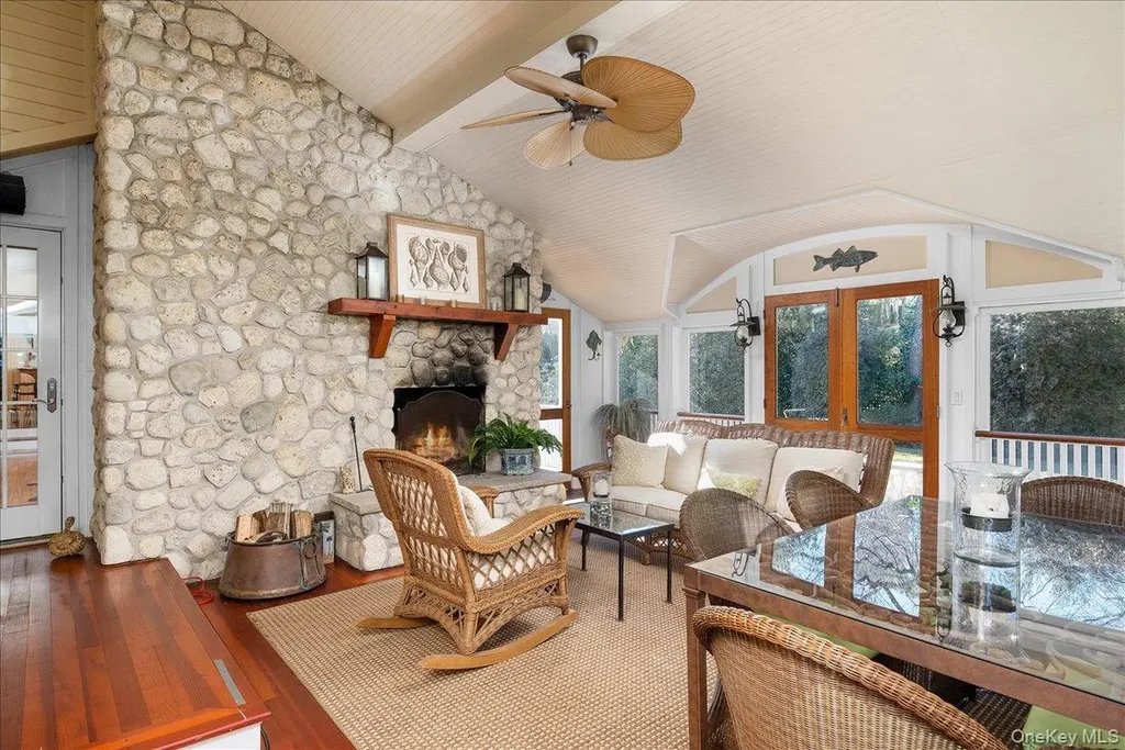76 Shore Drive Larchmont NY 10538