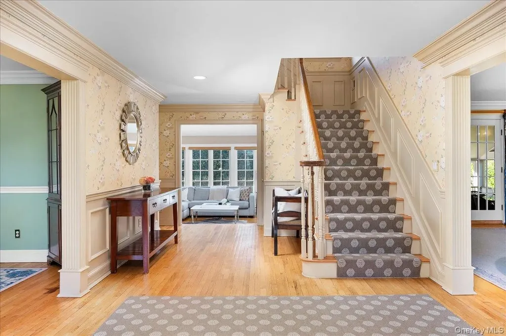 76 Shore Drive Larchmont NY 10538