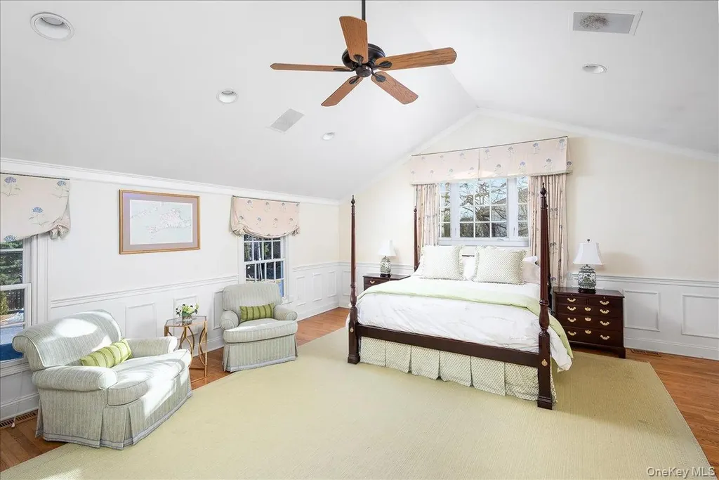 76 Shore Drive Larchmont NY 10538