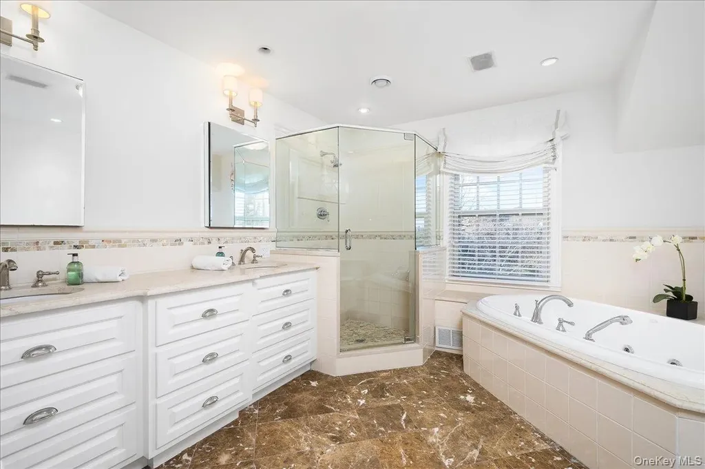 76 Shore Drive Larchmont NY 10538