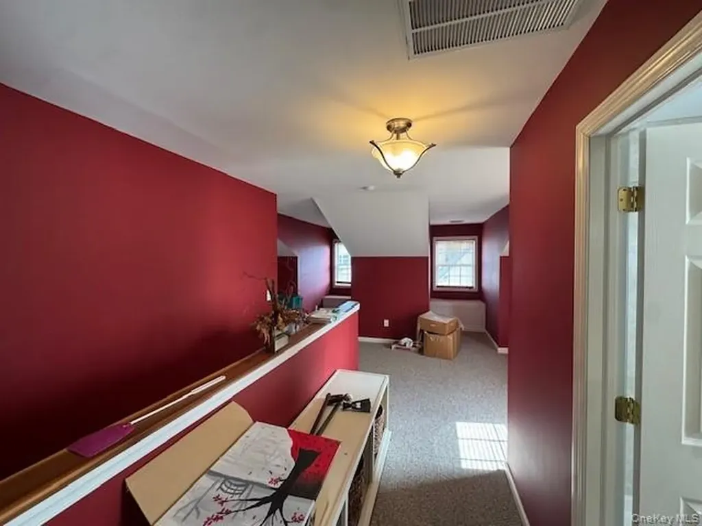 15 Constantine Way Mount Sinai NY 11766