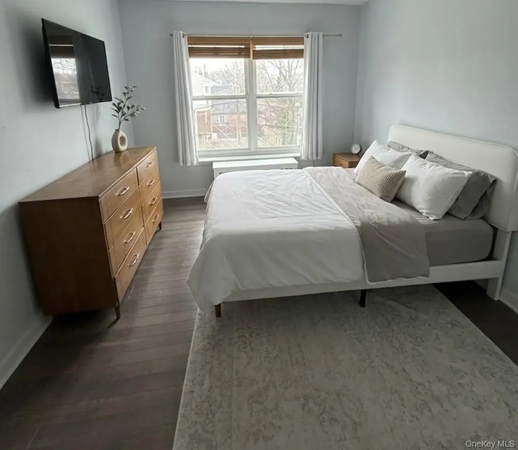 305 6th Avenue Pelham NY 10803