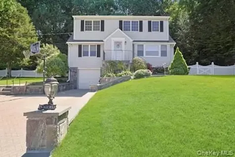 328 Linda Avenue Hawthorne NY 10532