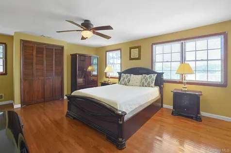328 Linda Avenue Hawthorne NY 10532