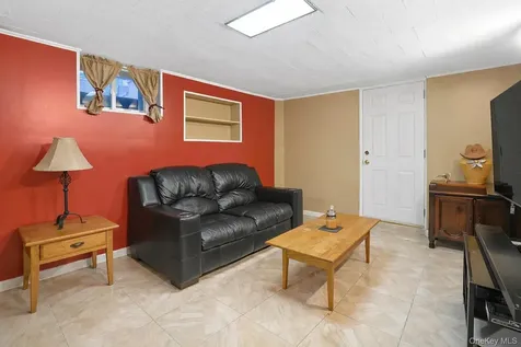328 Linda Avenue Hawthorne NY 10532