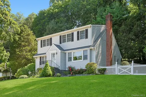 328 Linda Avenue Hawthorne NY 10532
