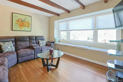 328 Linda Avenue Hawthorne NY 10532