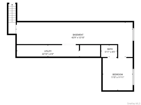 36 S Howells Point Road Bellport Village NY 11713