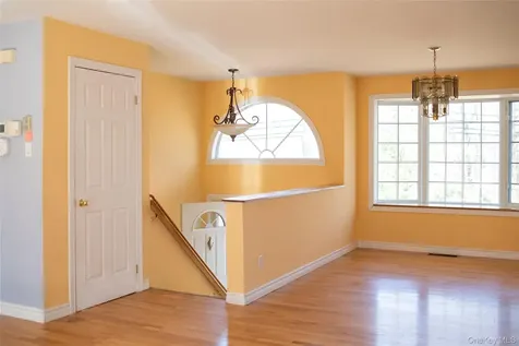 212 Rhinecliff Road Rhinebeck NY 12572
